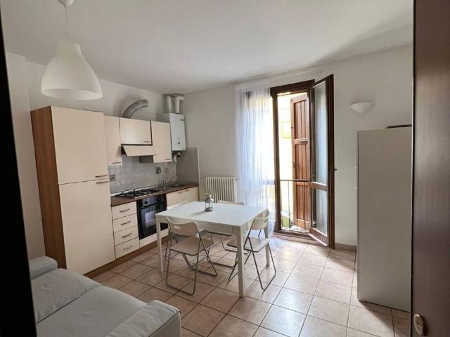 Appartamento in affitto a Canali, Re