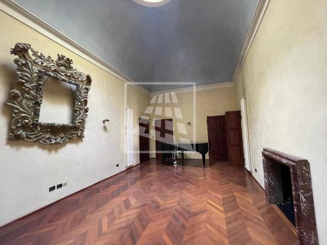 Appartamento in affitto a San Prospero città, Re