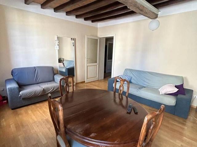 Appartamento in affitto a San Prospero città, Re
