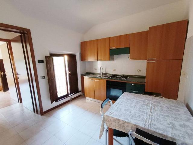 Appartamento in affitto a Strada Alta, Re
