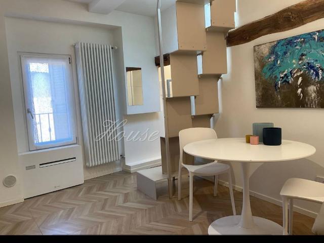 Appartamento in affitto a Santo Stefano città, Re