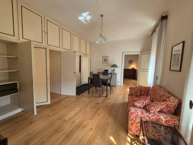 Appartamento in affitto a San Pietro città, Re