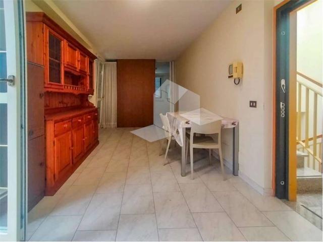 Appartamento in affitto a Re, Reggio Emilia