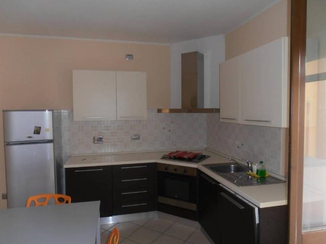 Appartamento in affitto a Massenzatico, Re