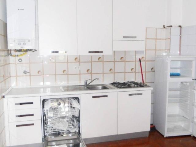 Appartamento in affitto a San Prospero città, Re