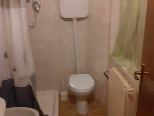 Appartamento in affitto a Roncina, Re