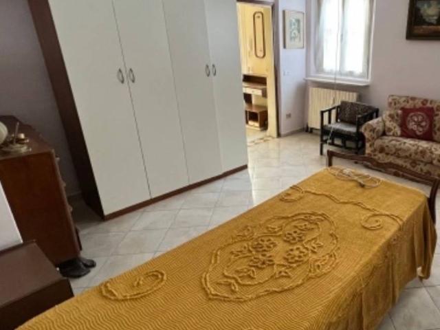 Appartamento in affitto a Roncina, Re