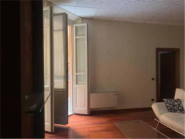 Appartamento in affitto a San Francesco-Giardini Pubblici, Re