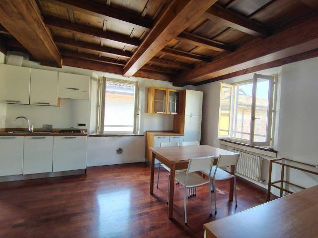 Appartamento in affitto a San Nicolò, Re