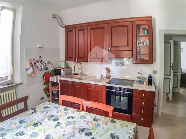 Appartamento in affitto a Porta Castello, Re