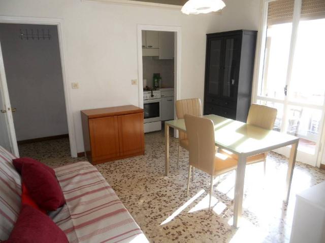 Appartamento in affitto a Spirito Santo-Orologio, Re