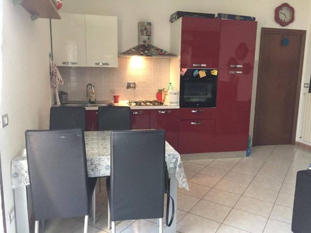 Appartamento in affitto a Cella, Re