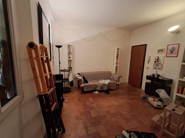 Appartamento in affitto a San Prospero città, Re