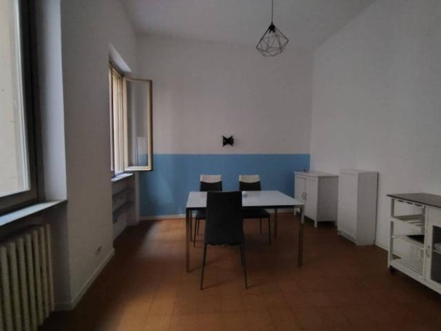 Appartamento in affitto a San Zenone città, Re