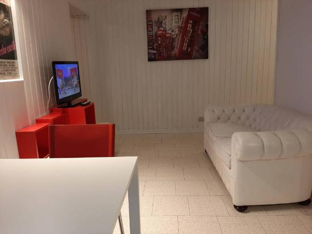 Appartamento in affitto a Santo Stefano città, Re
