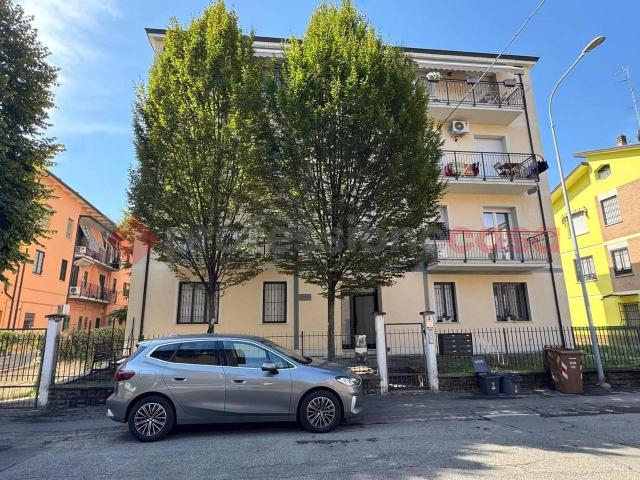 Appartamento in affitto a Regina Pacis, Re