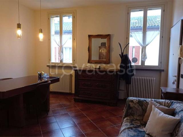 Appartamento in affitto a Colline Matildiche, Re