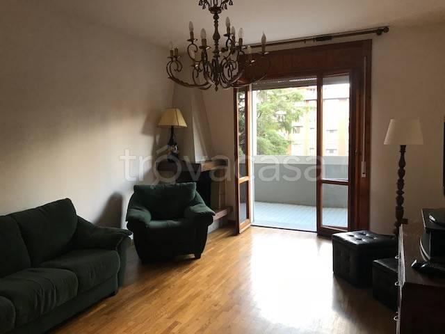 Appartamento in affitto a Cortaccione, Spoleto