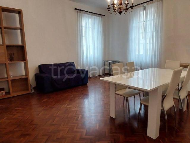 Appartamento in affitto a San Giacomo città, Re