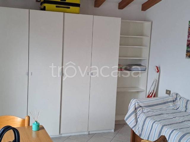 Appartamento in affitto a San Giacomo città, Re