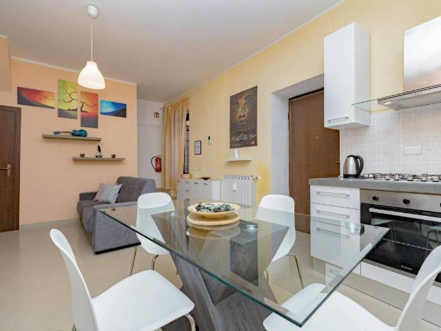 Appartamento in affitto a Via Arese, Rho