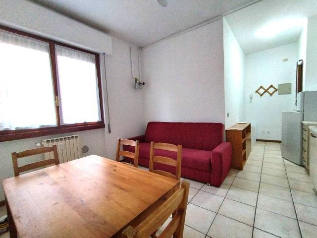 Appartamento in affitto a San Paolo-Capuana, Rho