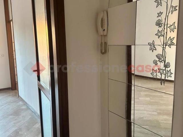 Appartamento in affitto a Rho, Lombardia