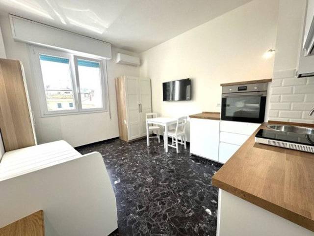 Appartamento in affitto a Riccione, Reggio Emilia