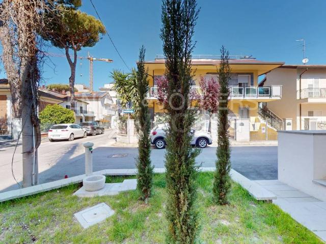 Appartamento in affitto a Riccione, Reggio Emilia