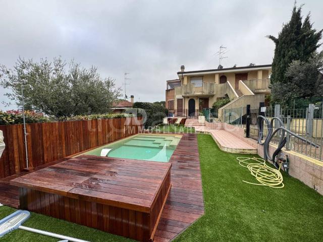 Appartamento in affitto a Riccione, Reggio Emilia