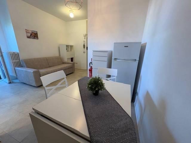 Appartamento in affitto a Riccione, Reggio Emilia
