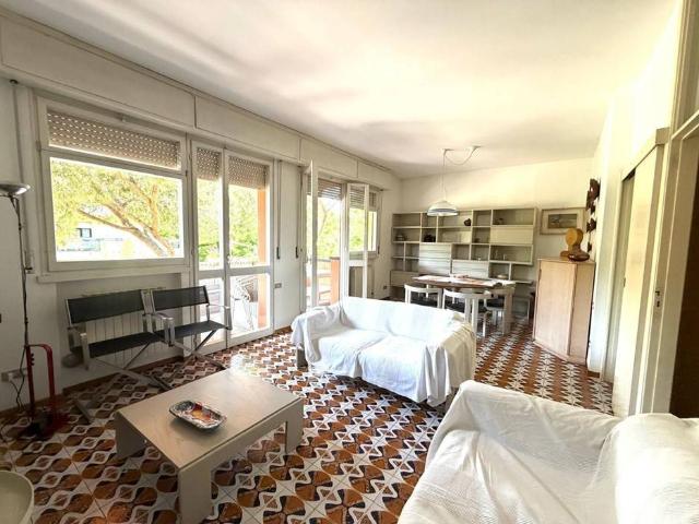 Appartamento in affitto a Riccione, Reggio Emilia