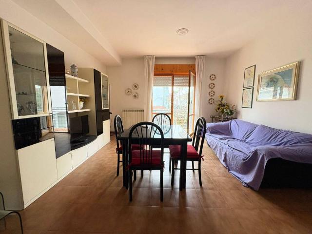 Appartamento in affitto a Abissinia, Riccione