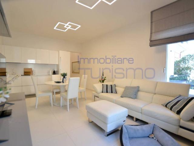 Appartamento in affitto a Riccione, Reggio Emilia