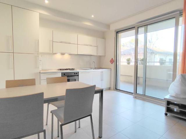 Appartamento in affitto a Abissinia, Riccione