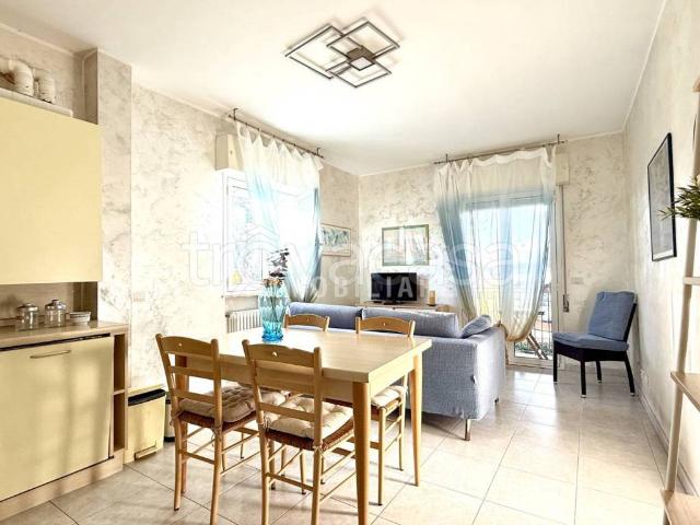 Appartamento in affitto a Riccione, Reggio Emilia