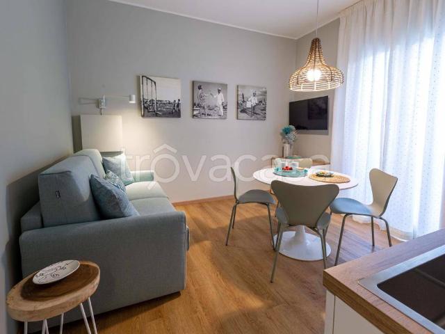 Appartamento in affitto a Riccione, Reggio Emilia