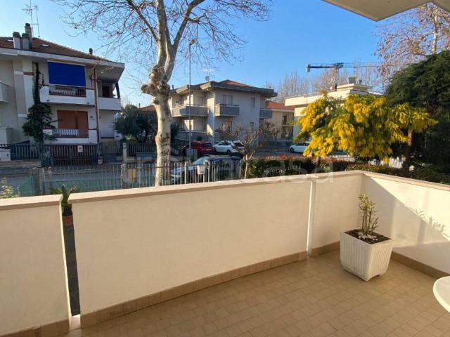 Appartamento in affitto a Fontanelle, Riccione