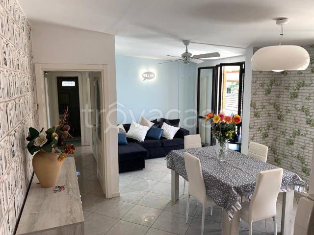 Appartamento in affitto a Abissinia, Riccione