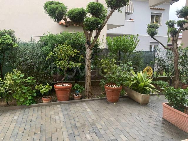 Appartamento in affitto a Riccione, Reggio Emilia