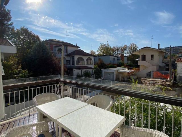 Appartamento in affitto a Abissinia, Riccione
