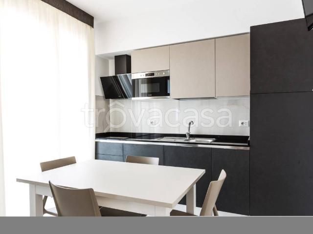 Appartamento in affitto a Alba, Riccione