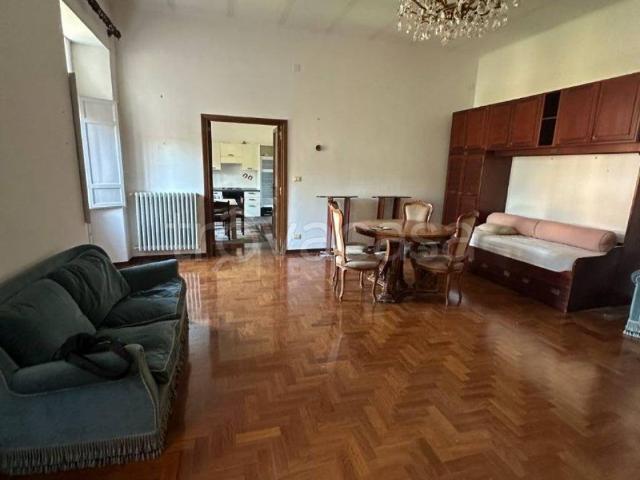 Appartamento in affitto a Regina Pacis, Rieti