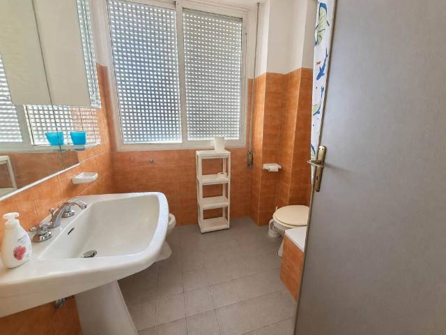 Appartamento in affitto a Rimini, Reggio Emilia