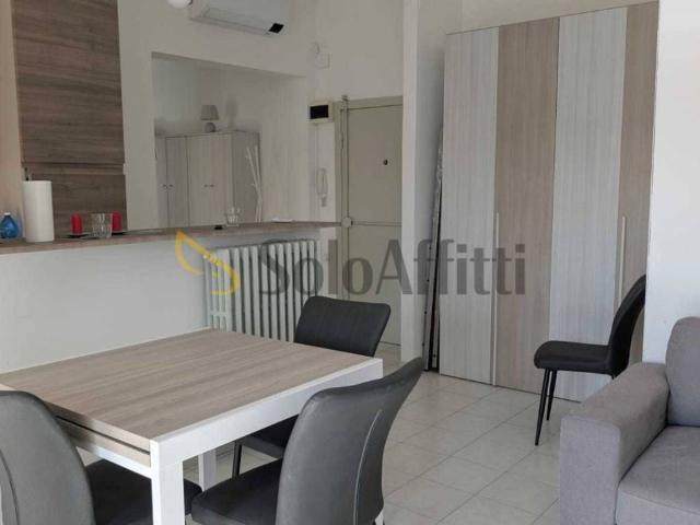 Appartamento in affitto a Rimini, Reggio Emilia