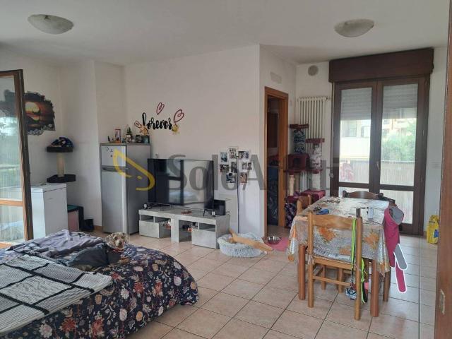 Appartamento in affitto a Rimini, Reggio Emilia