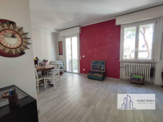 Appartamento in affitto a Rimini, Reggio Emilia