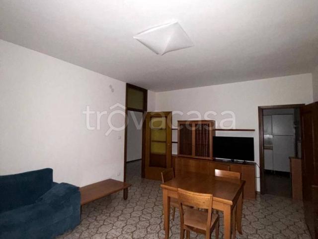 Appartamento in affitto a Comunità Alto Garda e Ledro, Riva