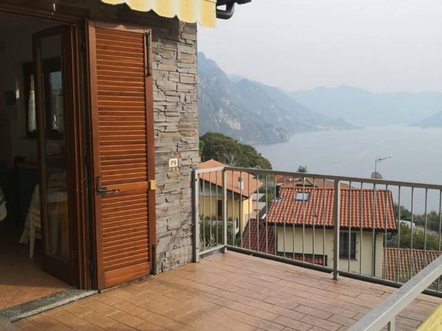 Appartamento in affitto a Riva Di Solto, Lombardia