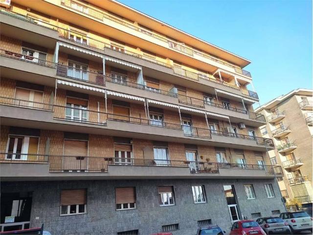 Appartamento in affitto a Rivoli, Torino